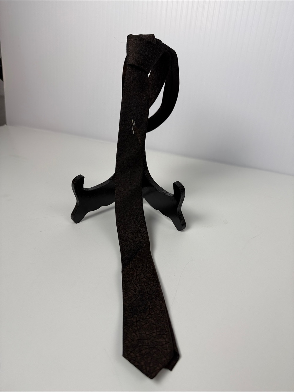 Classic Men's Brown Textured Tie